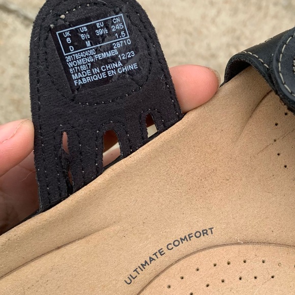 Clarks Women's Black Sandals 8.5 - Picture 6 of 6